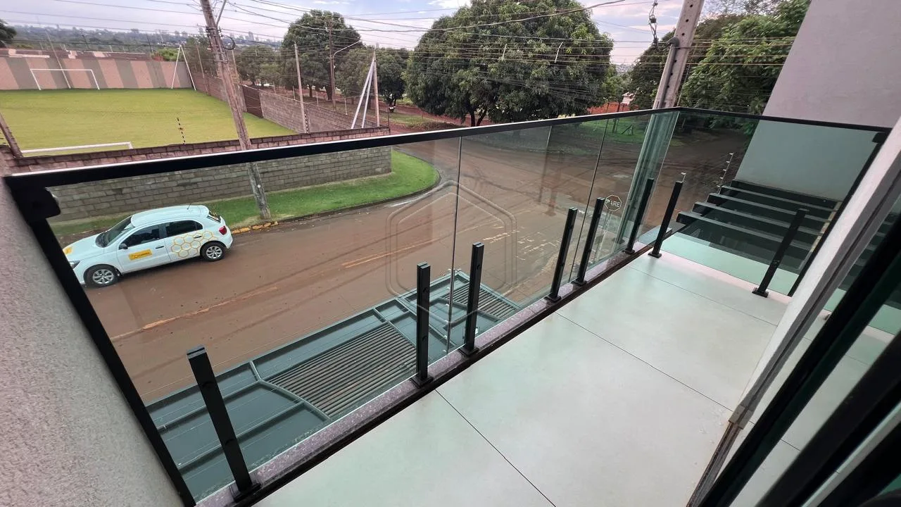 Alugar Casa Residencial / Sobrado em Dourados R$ 2.500,00 - Foto 7