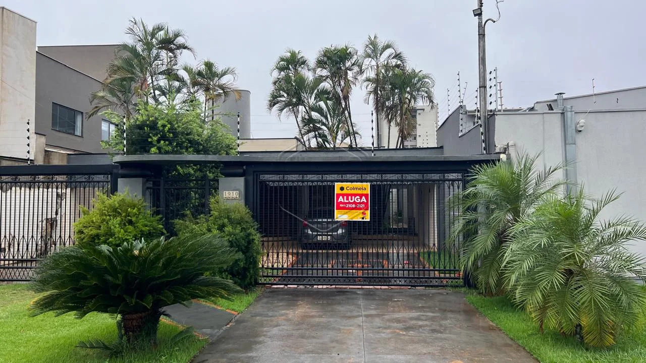 Alugar Casa Residencial / Padr&atilde;o em Dourados R$ 2.500,00 - Foto 1