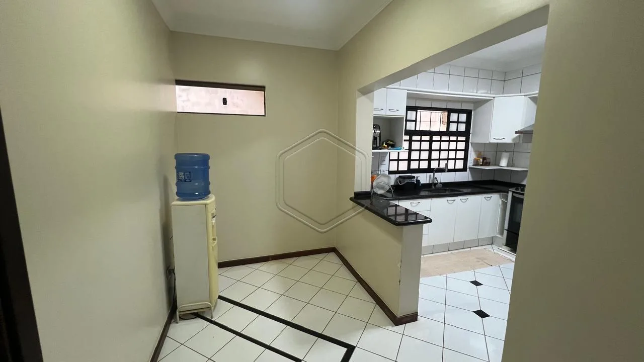 Alugar Casa Residencial / Padr&atilde;o em Dourados R$ 2.500,00 - Foto 4