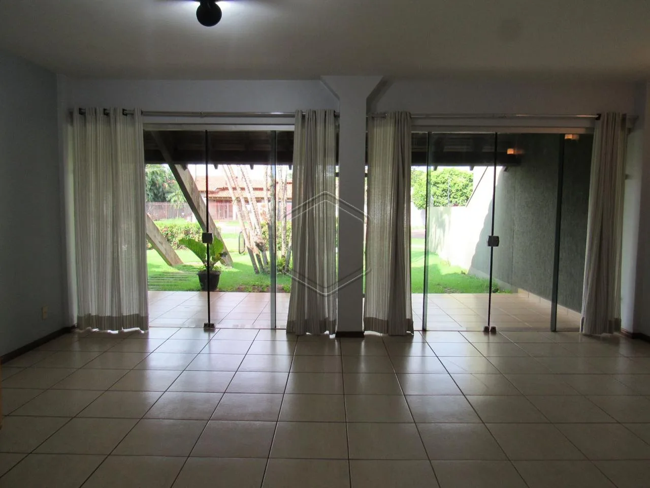 Comprar Casa Residencial / Padr&atilde;o em Dourados R$ 1.460.000,00 - Foto 25