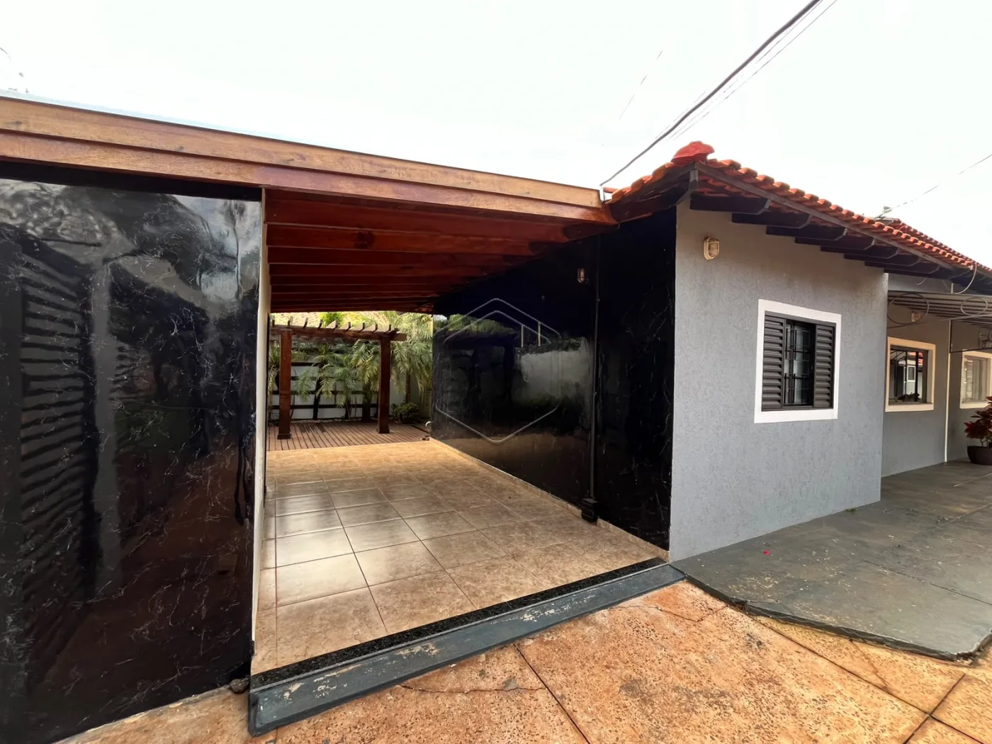 Alugar Casa Residencial / Condom&iacute;nio em Dourados R$ 1.750,00 - Foto 4