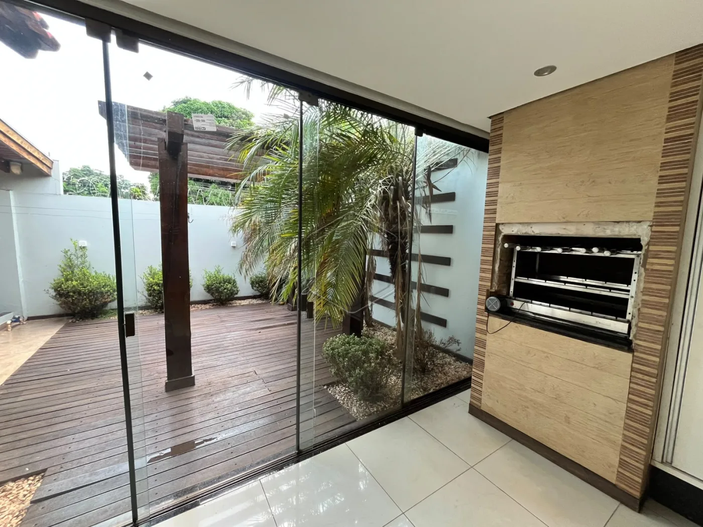 Alugar Casa Residencial / Condom&iacute;nio em Dourados R$ 1.750,00 - Foto 11