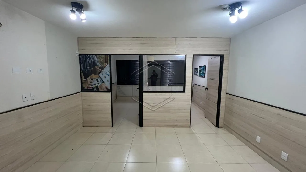 Alugar Comercial / Sala em Condom&iacute;nio em Dourados R$ 1.200,00 - Foto 3