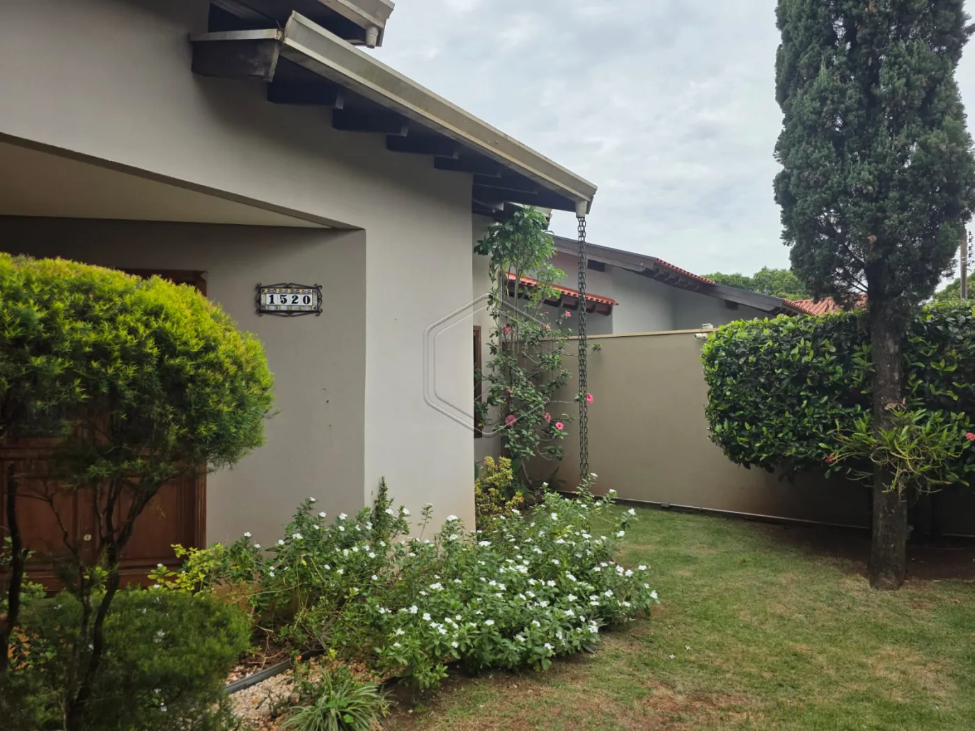 Comprar Casa Residencial / Padr&atilde;o em Dourados R$ 1.200.000,00 - Foto 3