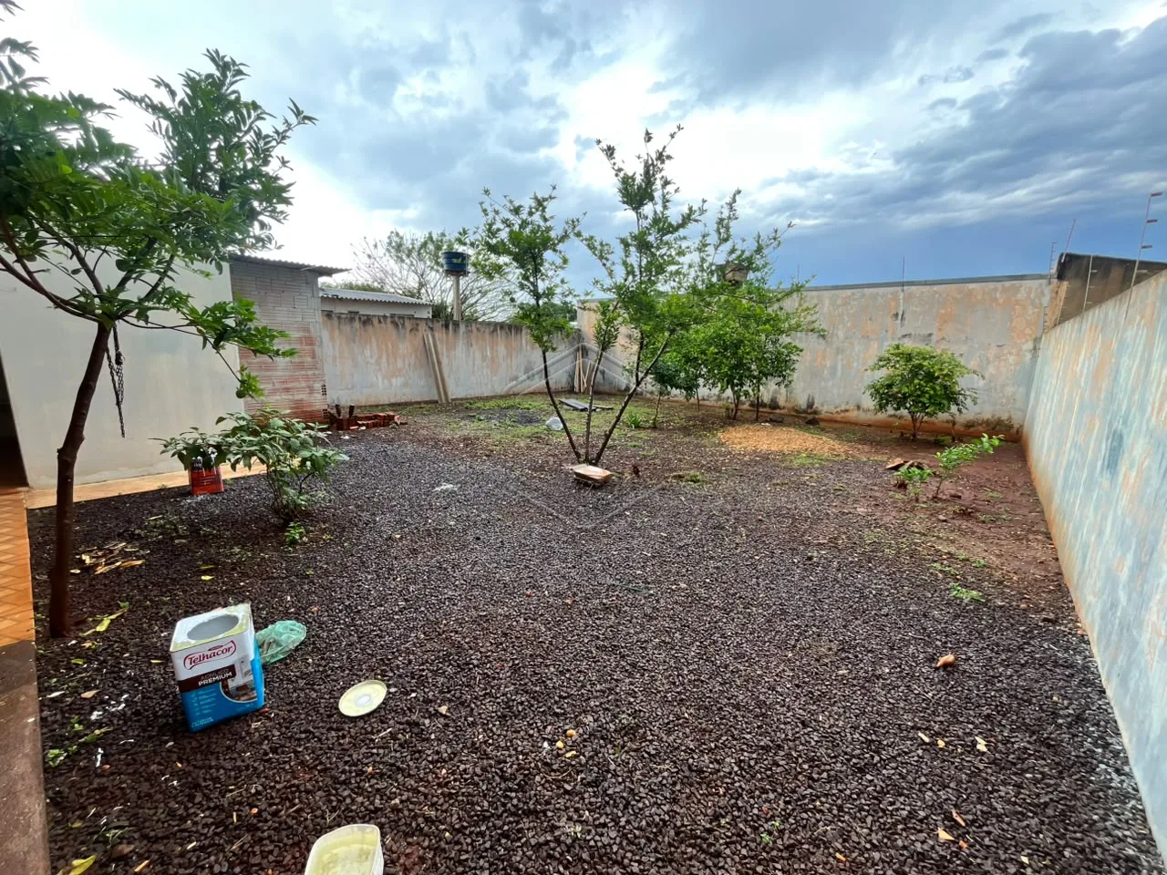 Alugar Casa Residencial / Padr&atilde;o em Dourados R$ 1.100,00 - Foto 12