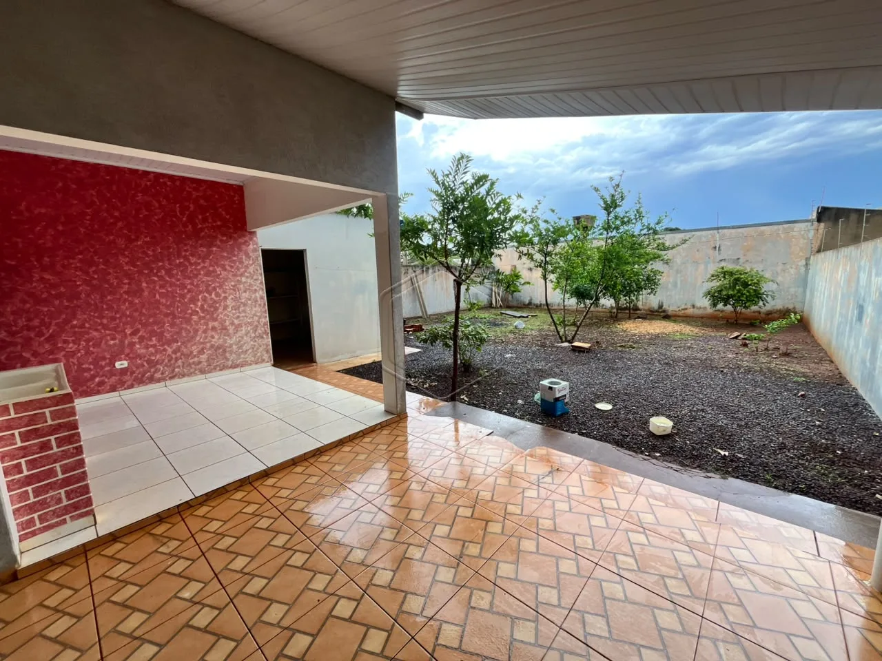 Alugar Casa Residencial / Padr&atilde;o em Dourados R$ 1.100,00 - Foto 9