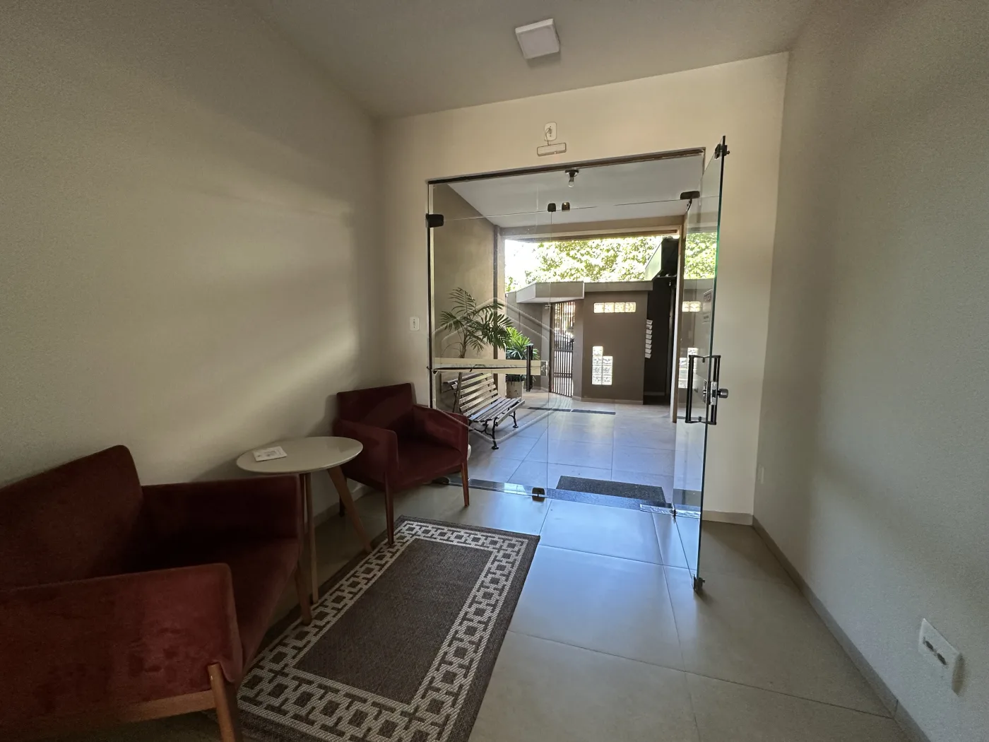 Alugar Apartamento / Padr&atilde;o em Condom&iacute;nio em Dourados R$ 2.000,00 - Foto 14