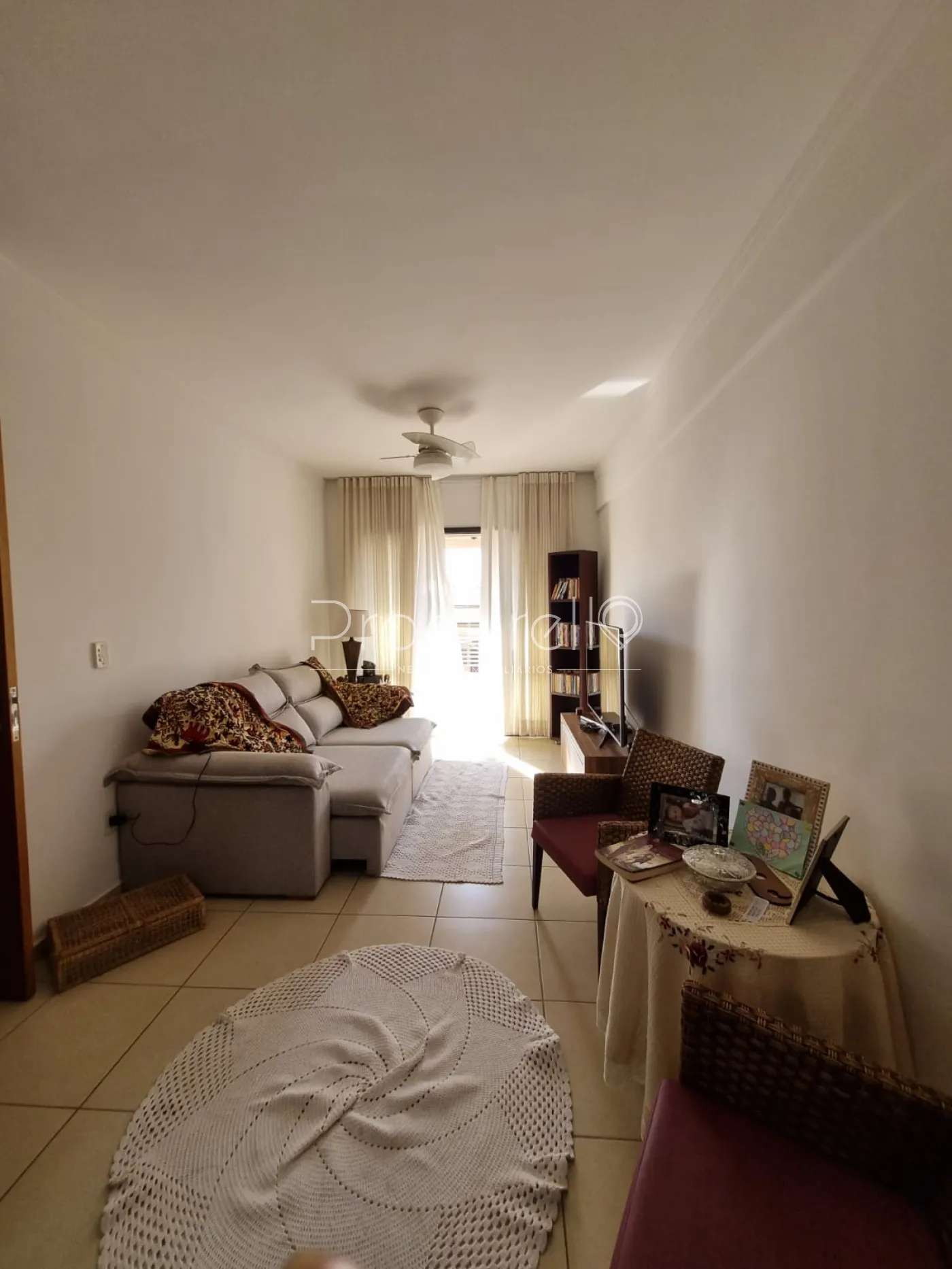 Comprar Apartamento / Padr&atilde;o em Ribeir&atilde;o Preto R$ 410.000,00 - Foto 2