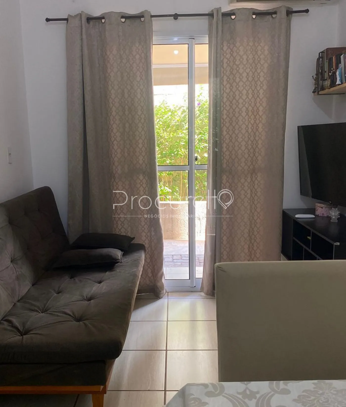 Comprar Apartamento / Padr&atilde;o em Ribeir&atilde;o Preto R$ 240.000,00 - Foto 2