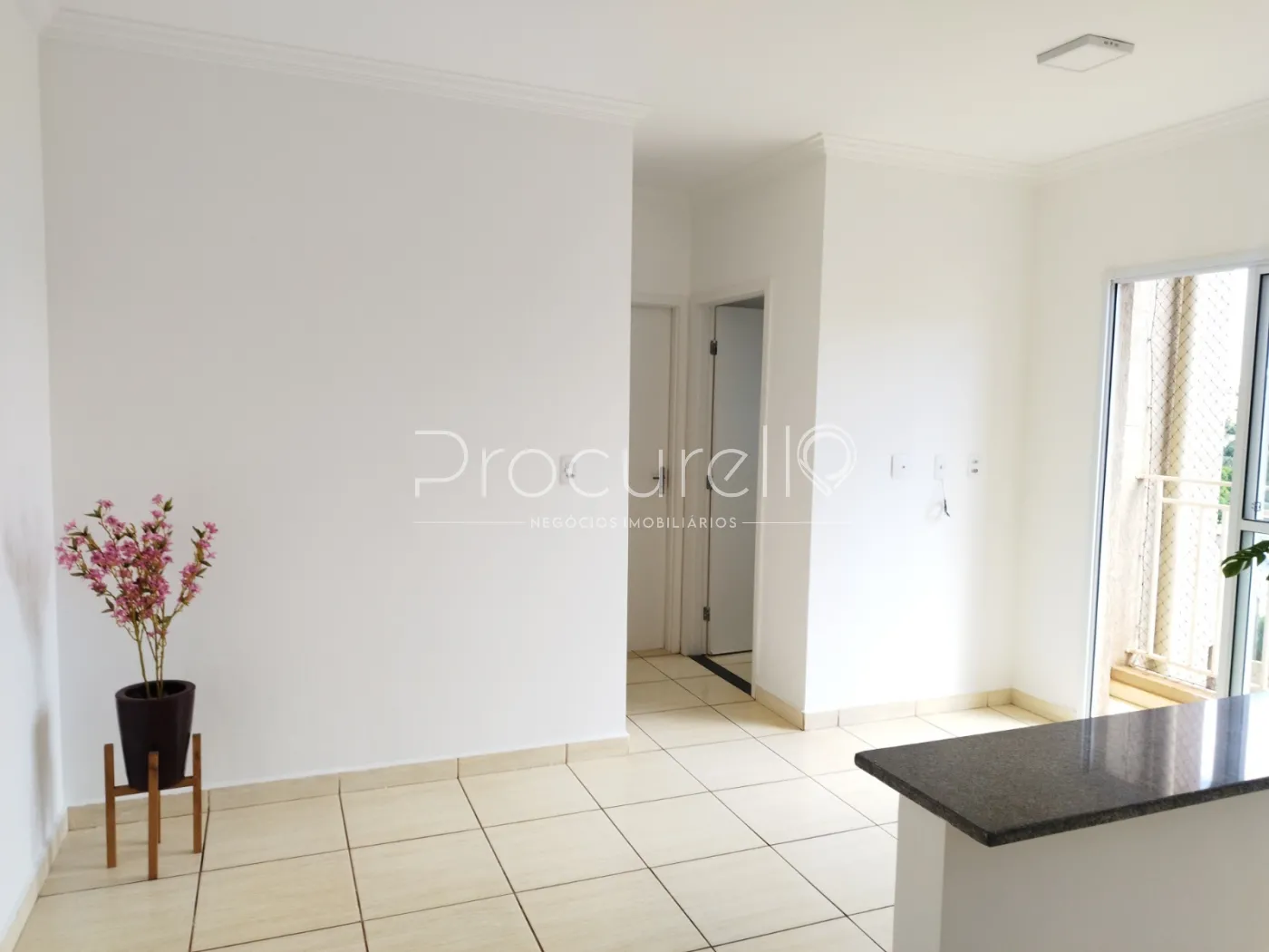 Comprar Apartamento / Padr&atilde;o em Ribeir&atilde;o Preto R$ 235.000,00 - Foto 1