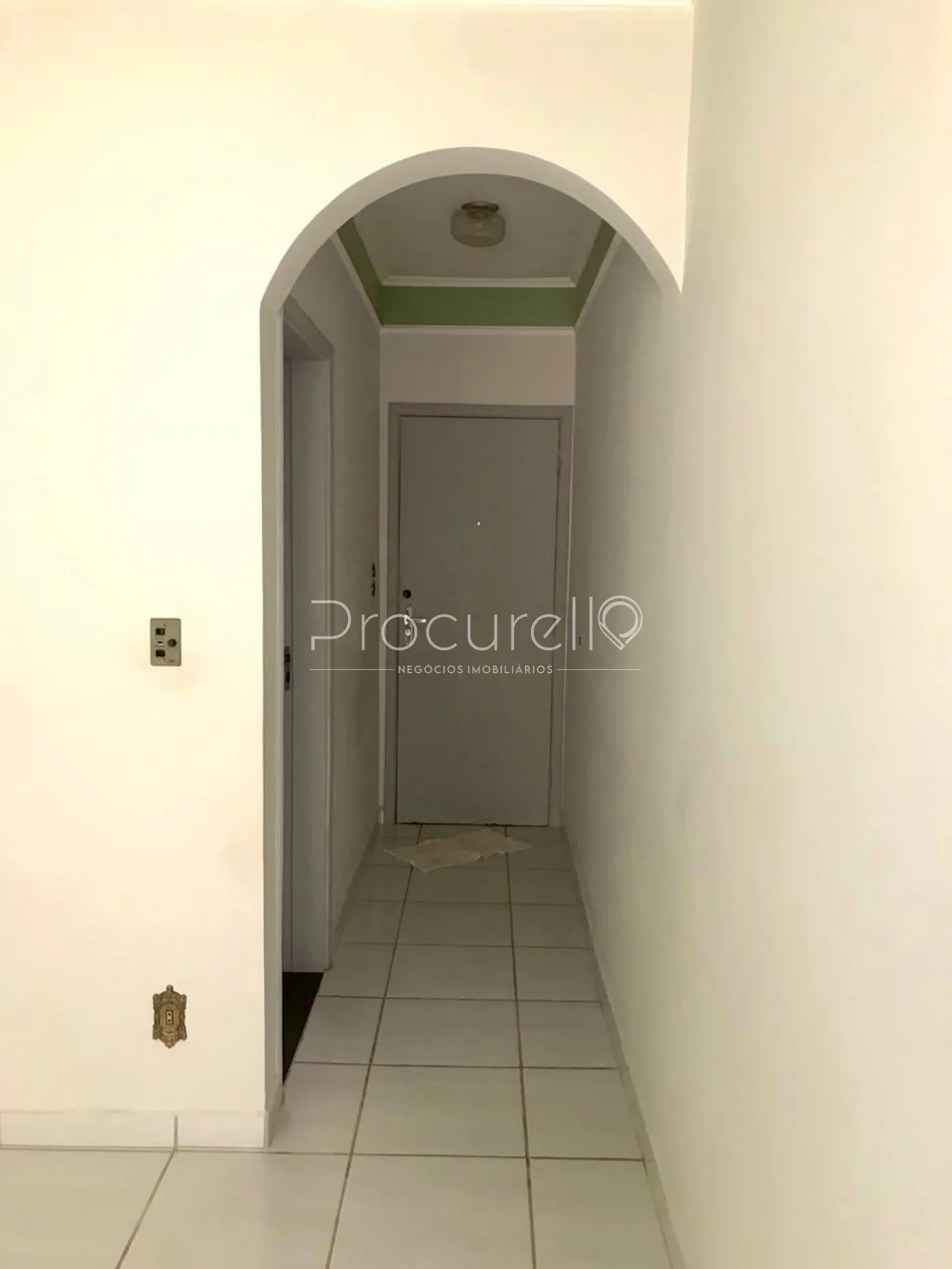 Comprar Apartamento / Padr&atilde;o em Ribeir&atilde;o Preto R$ 235.000,00 - Foto 3