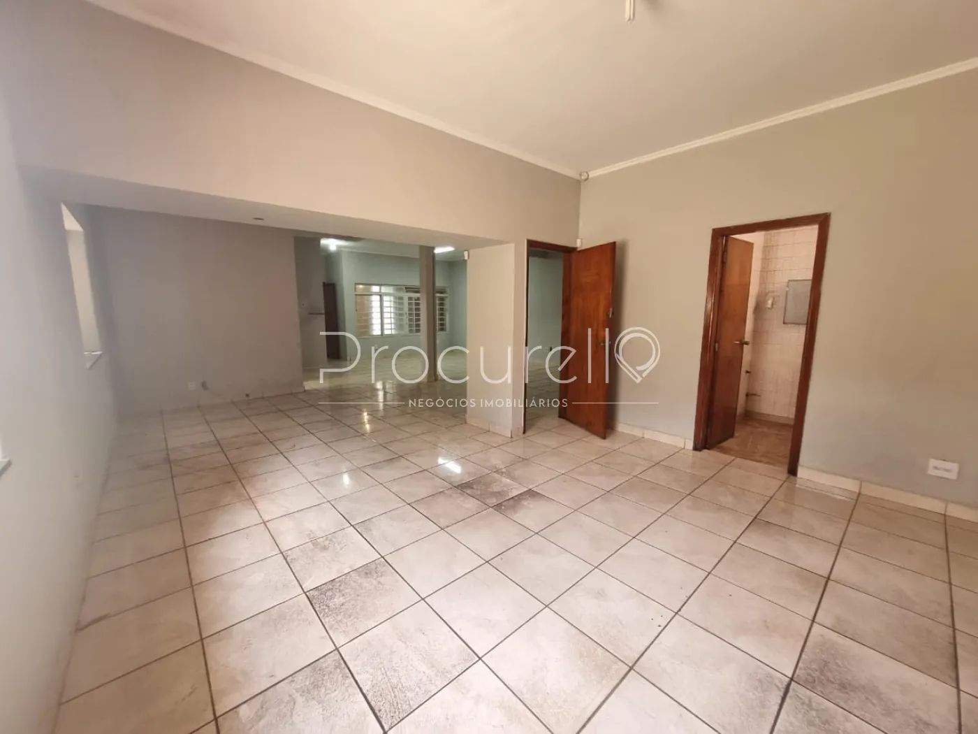 Alugar Comercial / Ponto Comercial em Ribeir&atilde;o Preto R$ 3.960,00 - Foto 2