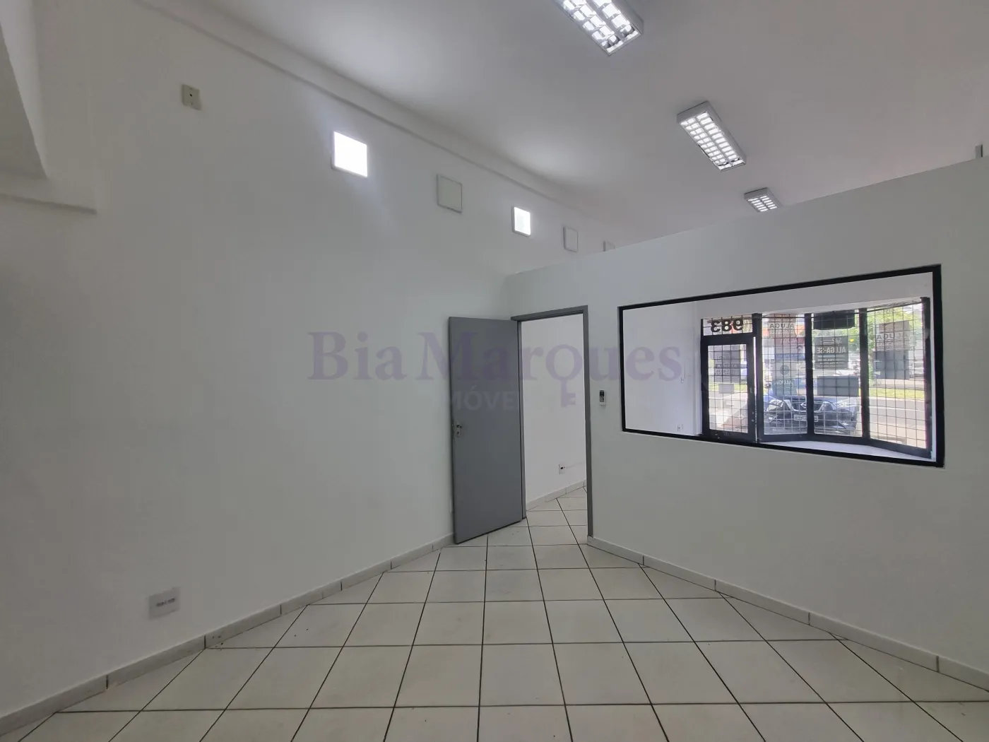 Alugar Comercial / Loja em Ribeir&atilde;o Preto R$ 54.900,00 - Foto 6