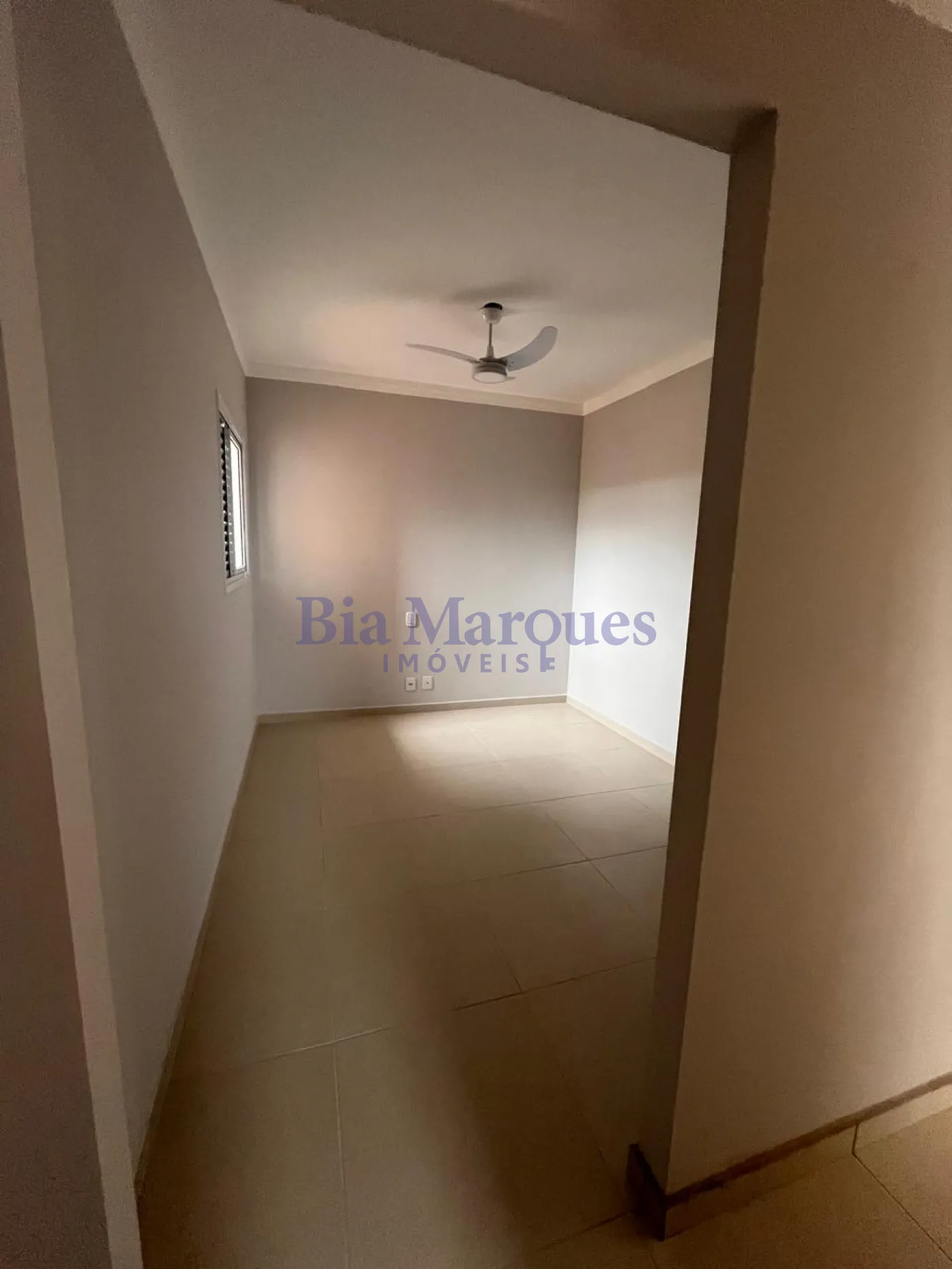 Alugar Apartamento / Padr&atilde;o em Ribeir&atilde;o Preto R$ 3.000,00 - Foto 7