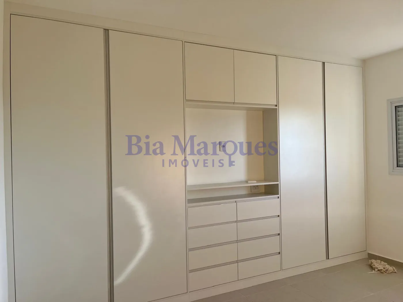 Alugar Apartamento / Padr&atilde;o em Ribeir&atilde;o Preto R$ 2.890,00 - Foto 5