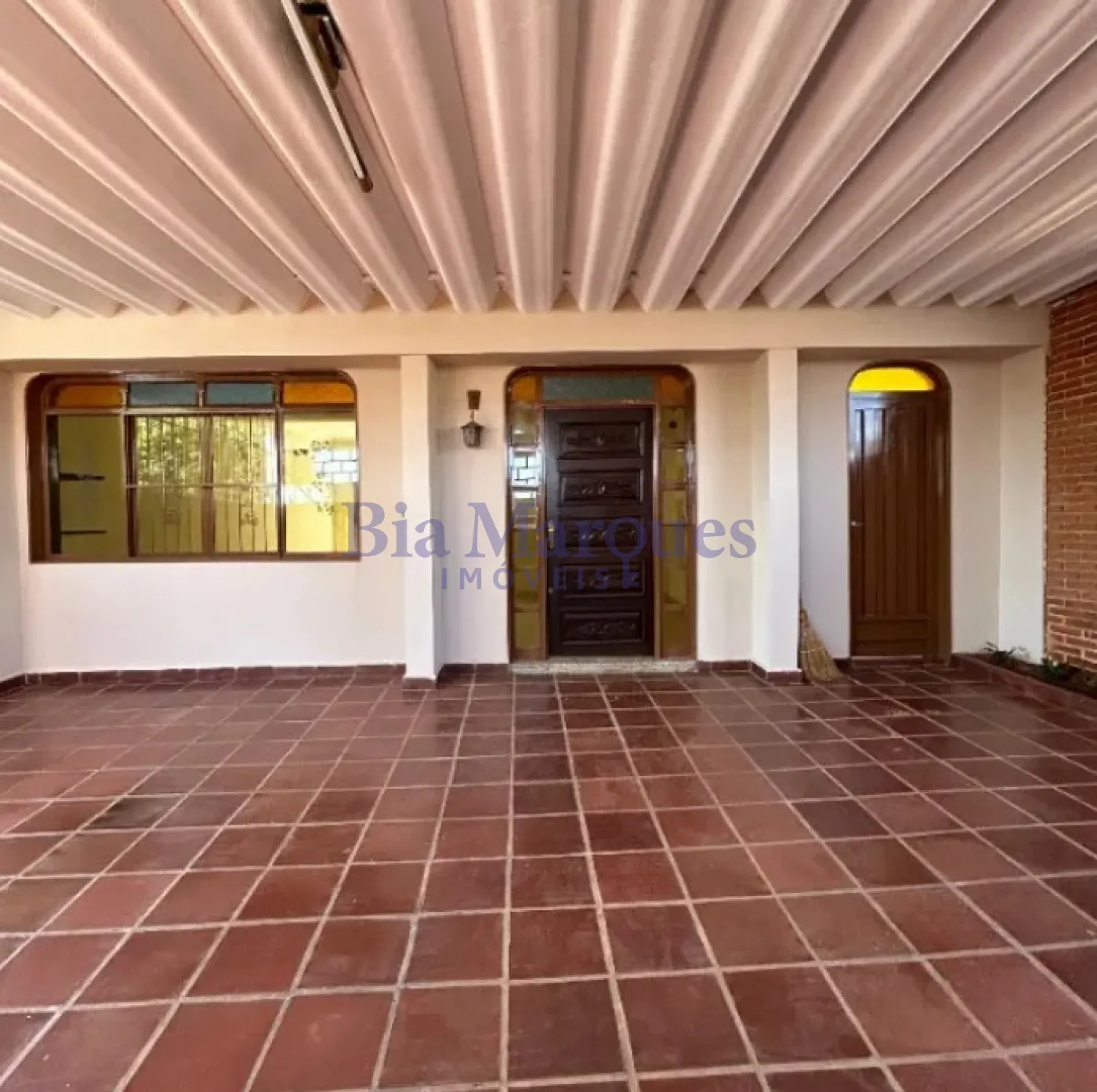 Comprar Casa / Padr&atilde;o em Ribeir&atilde;o Preto R$ 655.000,00 - Foto 3