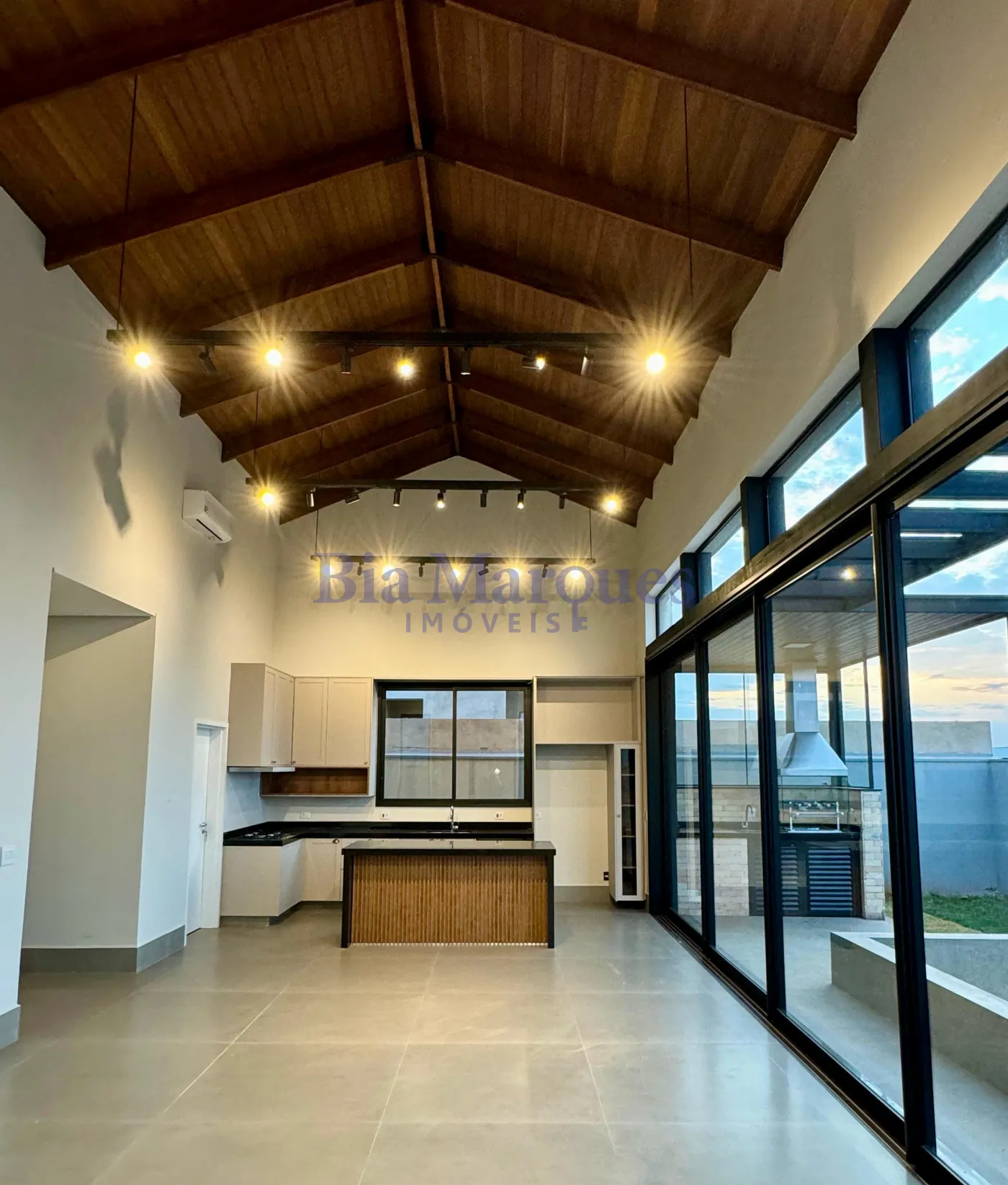 Comprar Casa / Condom&iacute;nio em Ribeir&atilde;o Preto R$ 1.860.000,00 - Foto 2