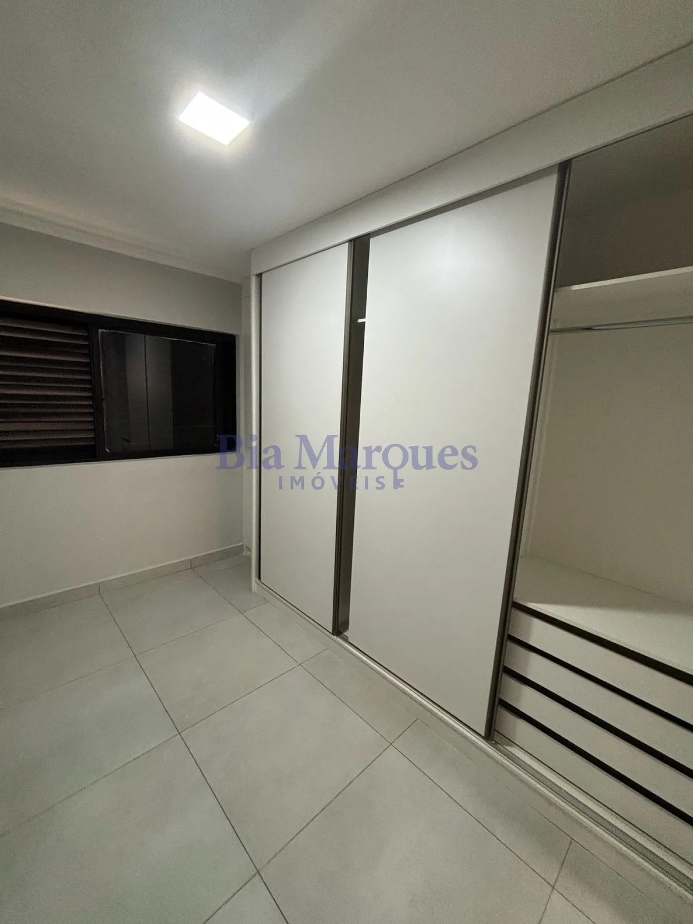 Comprar Apartamento / Padr&atilde;o em Ribeir&atilde;o Preto R$ 295.000,00 - Foto 5
