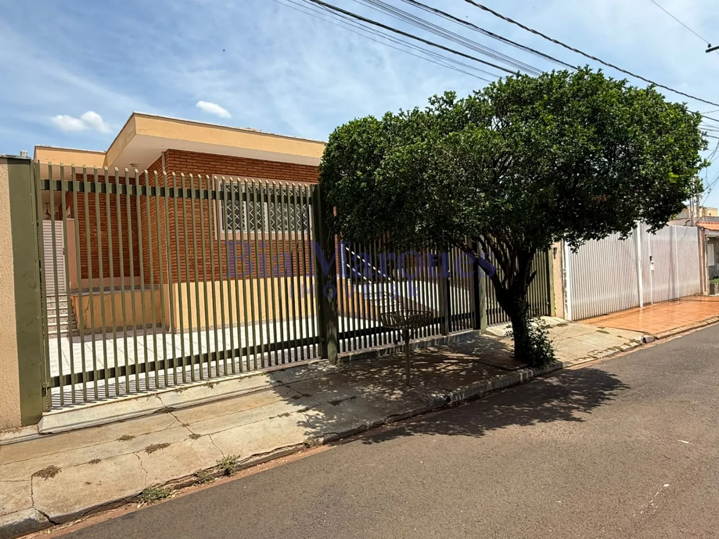 Comprar Casa / Padr&atilde;o em Ribeir&atilde;o Preto R$ 699.000,00 - Foto 1