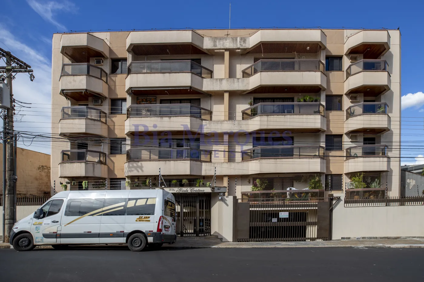 Comprar Apartamento / Padr&atilde;o em Ribeir&atilde;o Preto R$ 330.000,00 - Foto 1