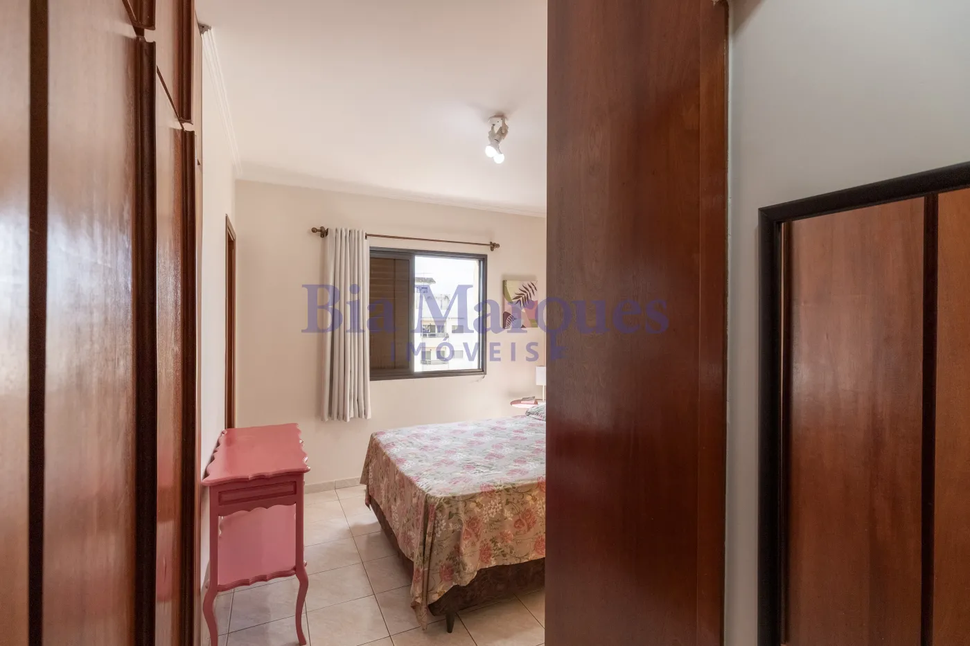 Comprar Apartamento / Padr&atilde;o em Ribeir&atilde;o Preto R$ 330.000,00 - Foto 17