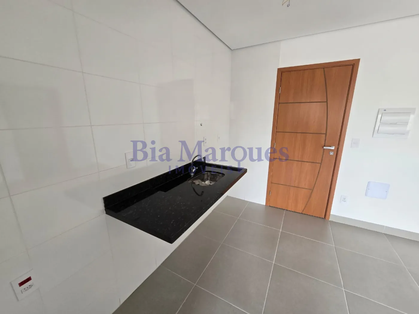 Comprar Apartamento / Padr&atilde;o em Ribeir&atilde;o Preto R$ 350.000,00 - Foto 4