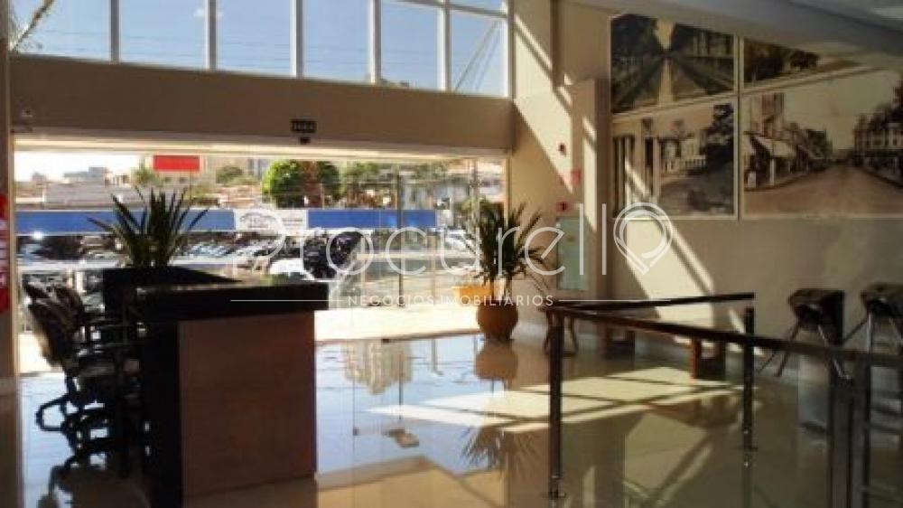 Alugar Comercial / Sala em Ribeir&atilde;o Preto R$ 1.810,00 - Foto 12