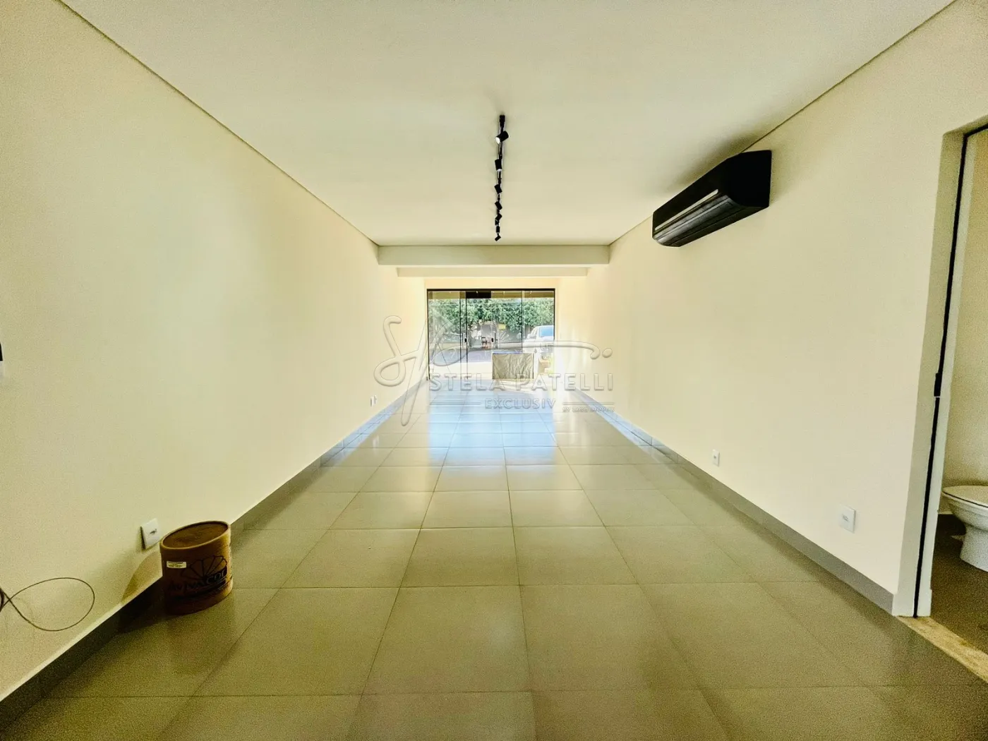 Alugar Comercial padr&atilde;o / Loja em Ribeir&atilde;o Preto R$ 4.300,00 - Foto 1