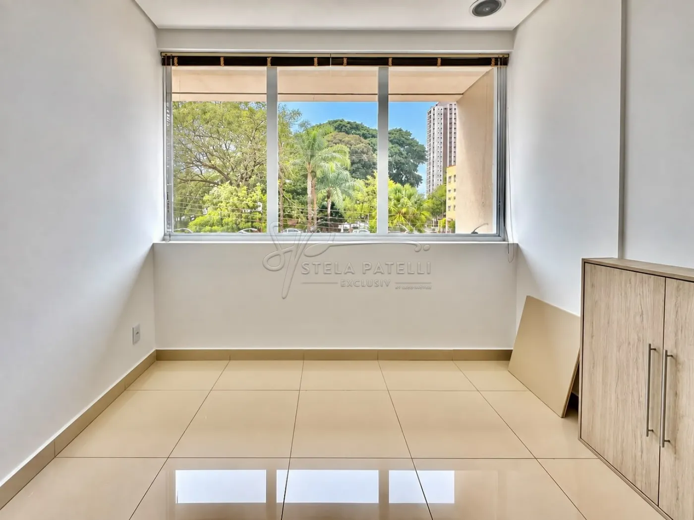 Alugar Comercial condom&iacute;nio / Escrit&oacute;rio - Loja em Ribeir&atilde;o Preto R$ 4.000,00 - Foto 2