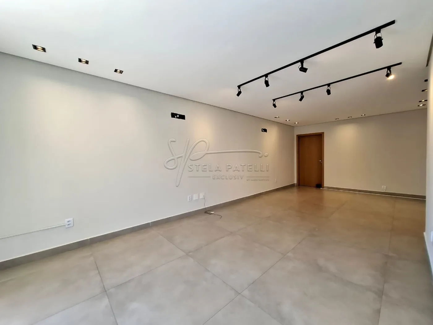 Alugar Comercial condom&iacute;nio / Escrit&oacute;rio - Loja em Ribeir&atilde;o Preto R$ 3.600,00 - Foto 3
