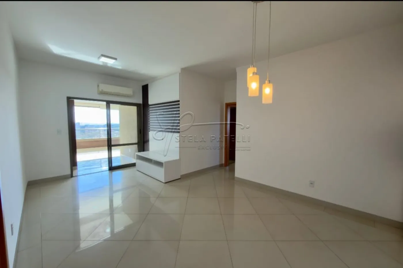 Alugar Apartamento / Padr&atilde;o em Ribeir&atilde;o Preto R$ 3.900,00 - Foto 4