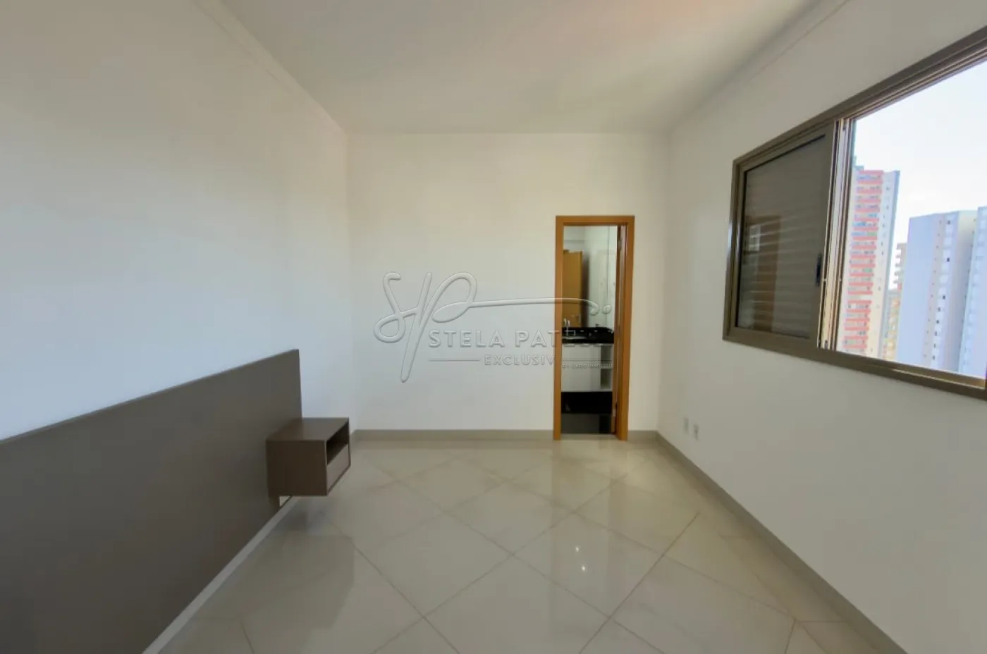 Alugar Apartamento / Padr&atilde;o em Ribeir&atilde;o Preto R$ 3.900,00 - Foto 12