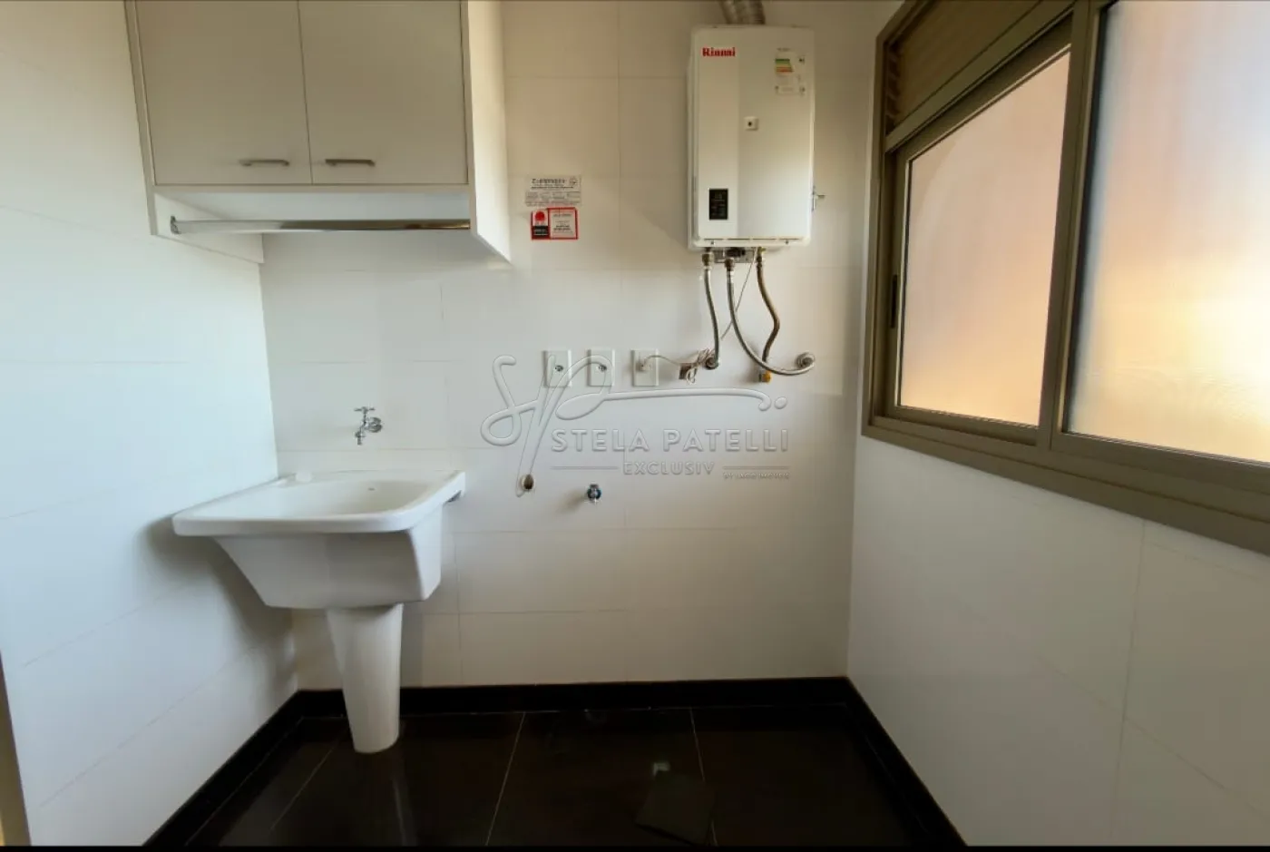 Alugar Apartamento / Padr&atilde;o em Ribeir&atilde;o Preto R$ 3.900,00 - Foto 17