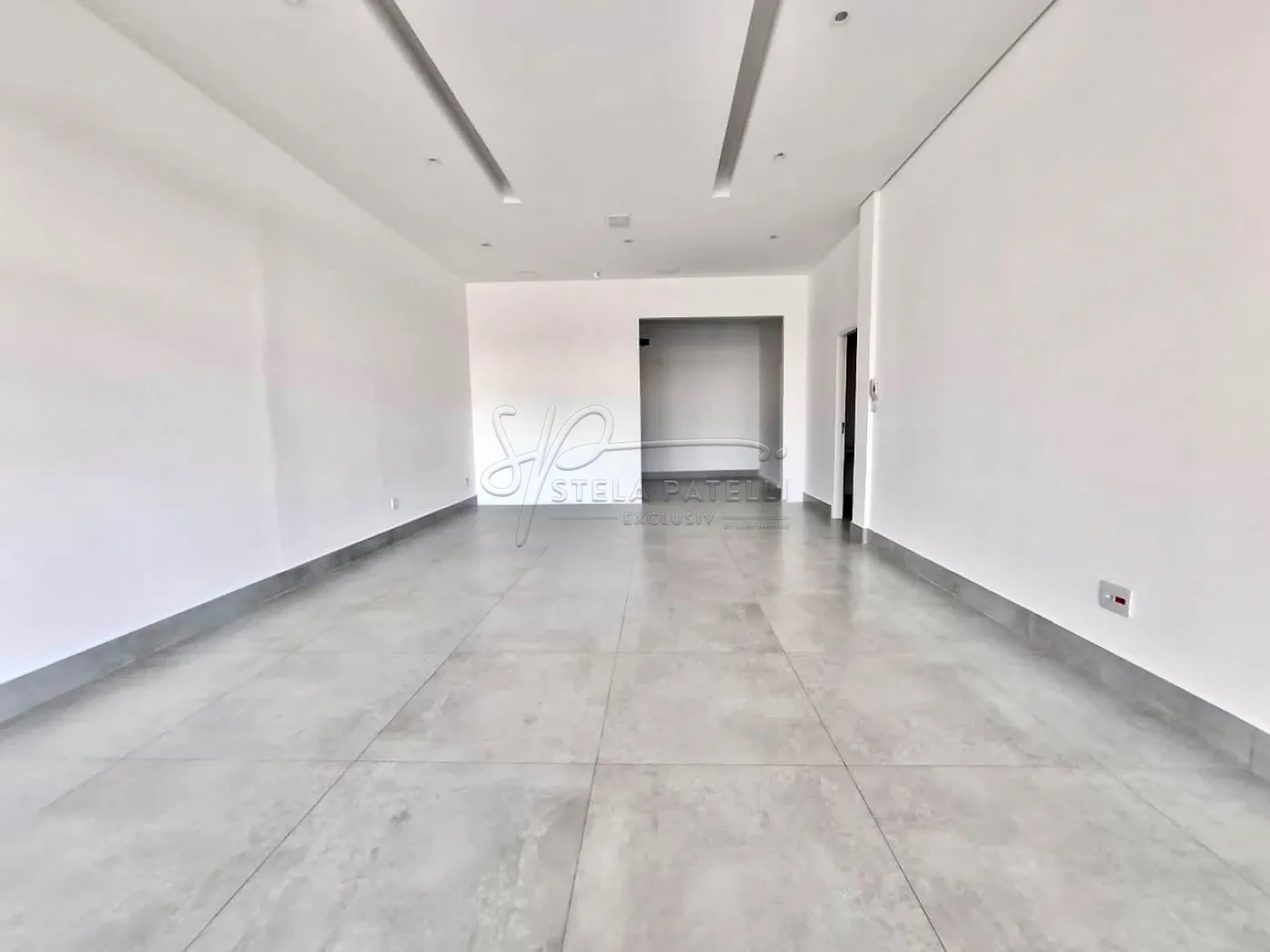 Alugar Comercial condom&iacute;nio / Escrit&oacute;rio - Loja em Ribeir&atilde;o Preto R$ 4.300,00 - Foto 1