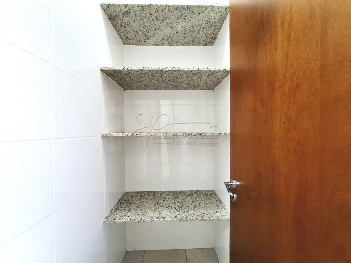 Alugar Apartamento / Padr&atilde;o em Ribeir&atilde;o Preto R$ 4.000,00 - Foto 12