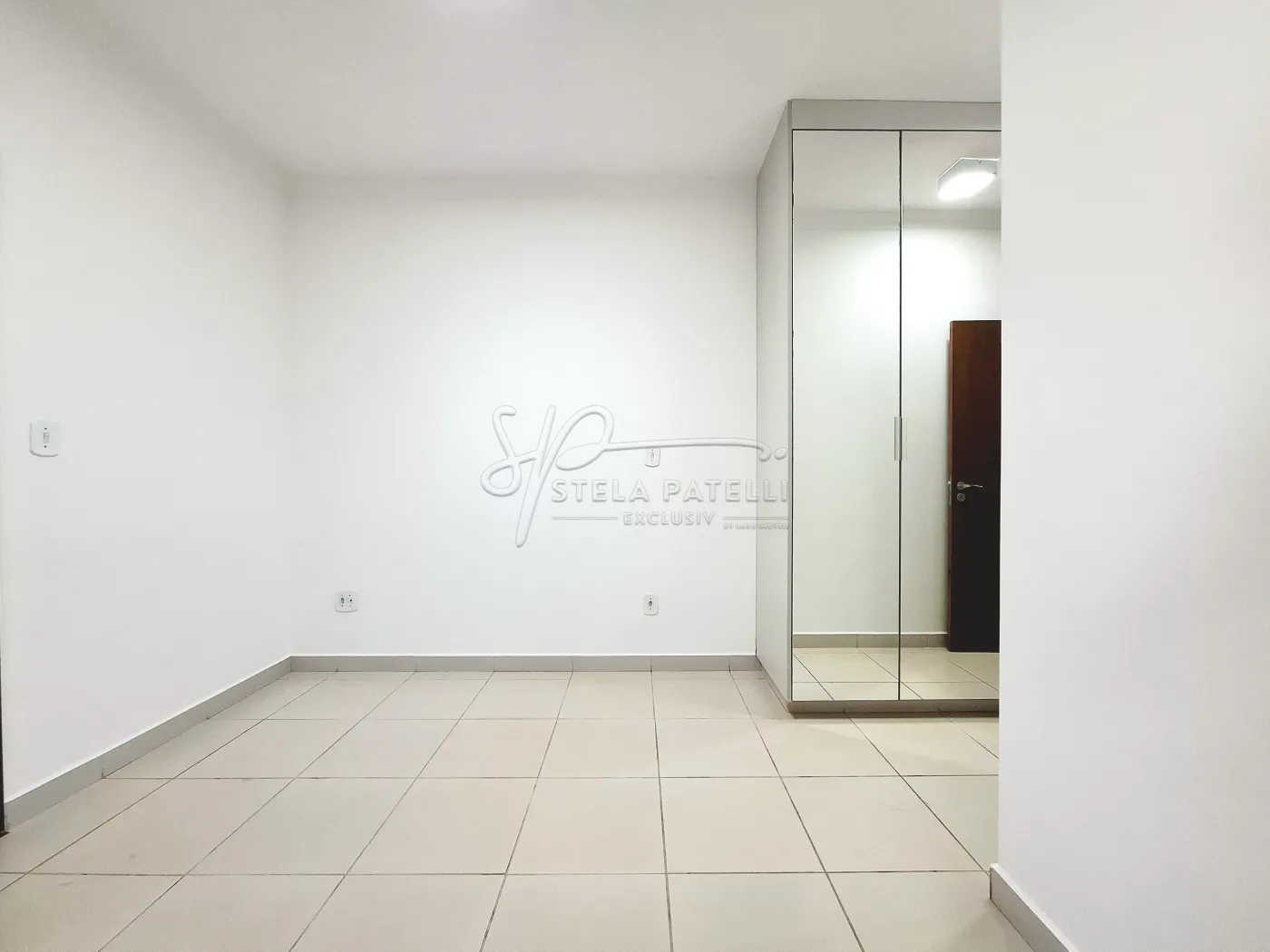 Alugar Apartamento / Padr&atilde;o em Ribeir&atilde;o Preto R$ 4.000,00 - Foto 14