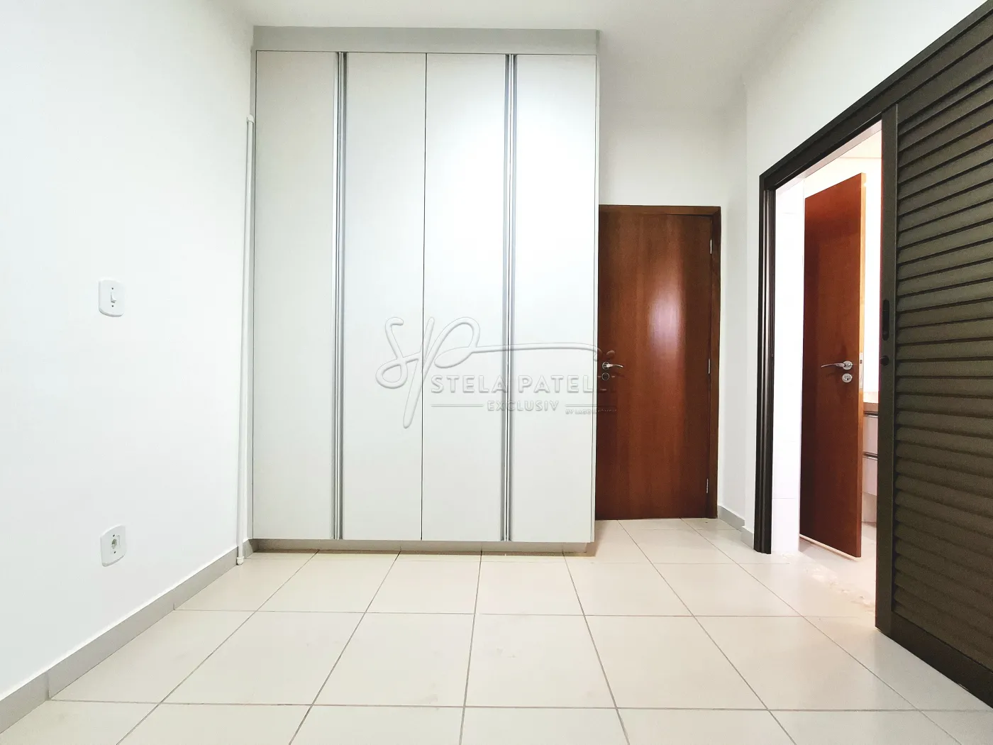 Alugar Apartamento / Padr&atilde;o em Ribeir&atilde;o Preto R$ 4.000,00 - Foto 18