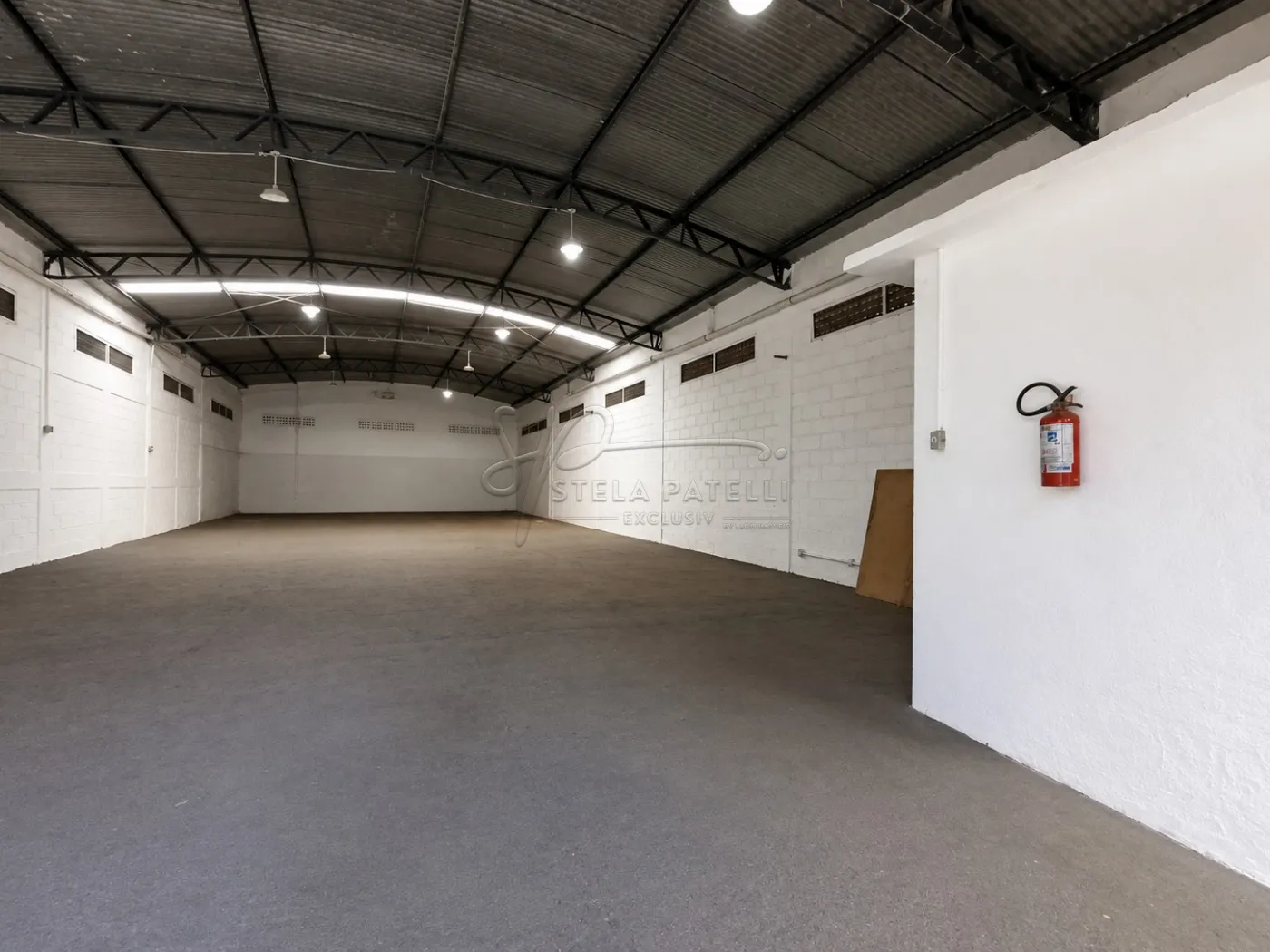 Alugar Comercial padr&atilde;o / Galp&atilde;o - Armaz&eacute;m em Ribeir&atilde;o Preto R$ 4.500,00 - Foto 3