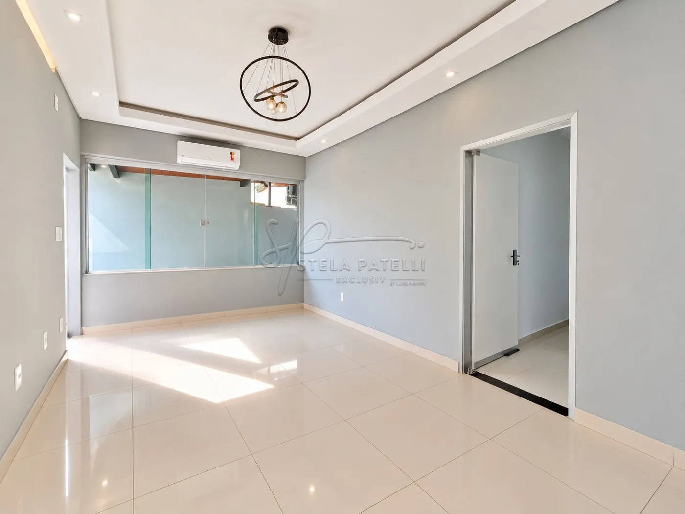 Alugar Casa / Padr&atilde;o em Ribeir&atilde;o Preto R$ 3.000,00 - Foto 1