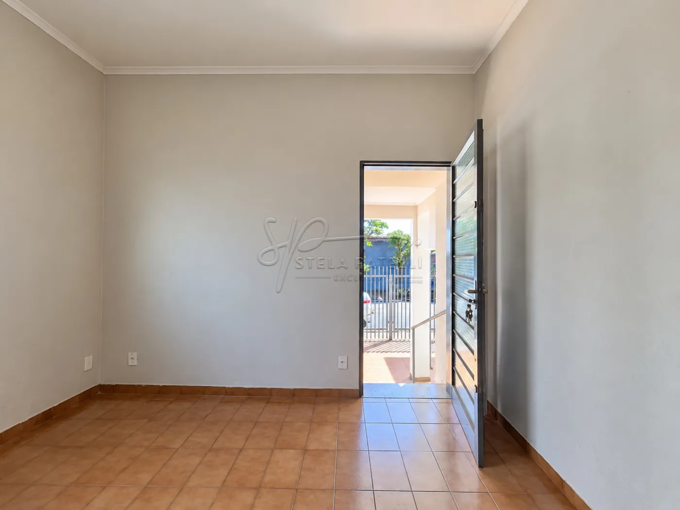 Alugar Casa / Padr&atilde;o em Ribeir&atilde;o Preto R$ 3.300,00 - Foto 3