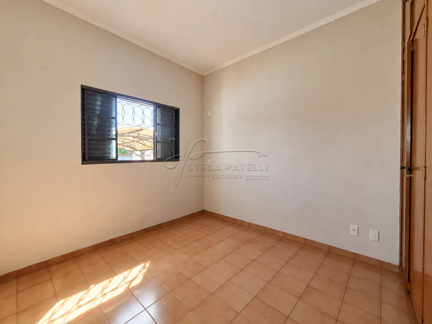Alugar Casa / Padr&atilde;o em Ribeir&atilde;o Preto R$ 3.300,00 - Foto 12