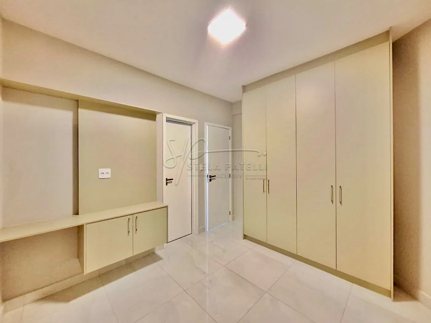 Alugar Apartamento / Padr&atilde;o em Ribeir&atilde;o Preto R$ 3.300,00 - Foto 21