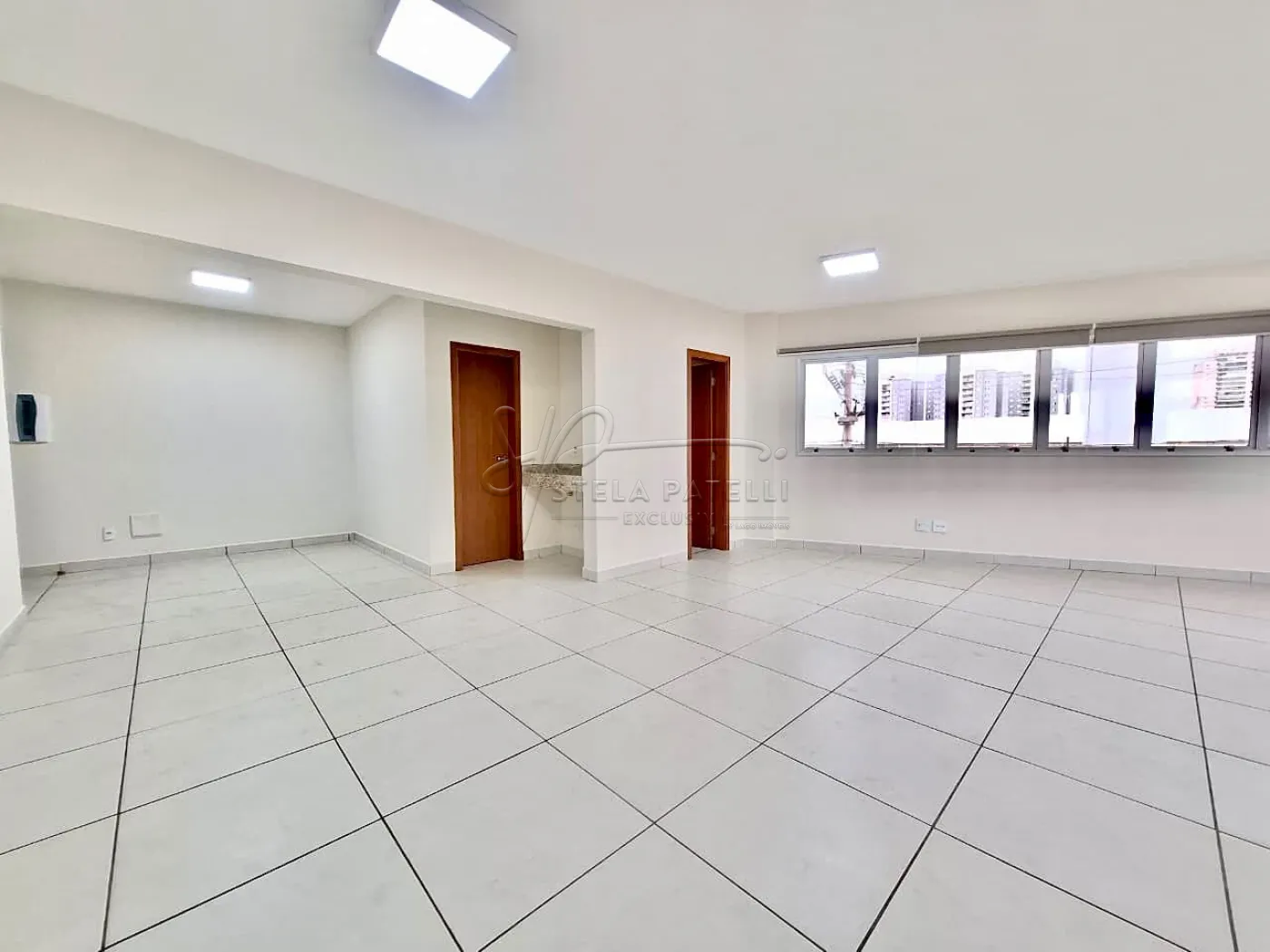 Alugar Comercial condom&iacute;nio / Escrit&oacute;rio - Loja em Ribeir&atilde;o Preto R$ 3.700,00 - Foto 2