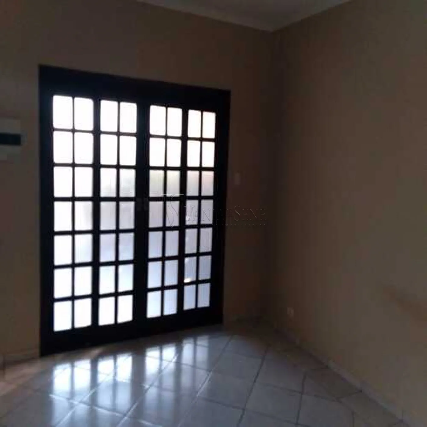 Comprar Casa / Padr&atilde;o em S&atilde;o Jos&eacute; dos Campos R$ 400.000,00 - Foto 6