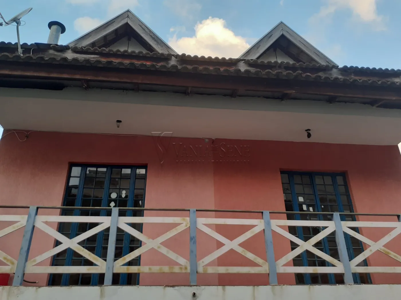 Comprar Casa / Padr&atilde;o em S&atilde;o Jos&eacute; dos Campos R$ 700.000,00 - Foto 1