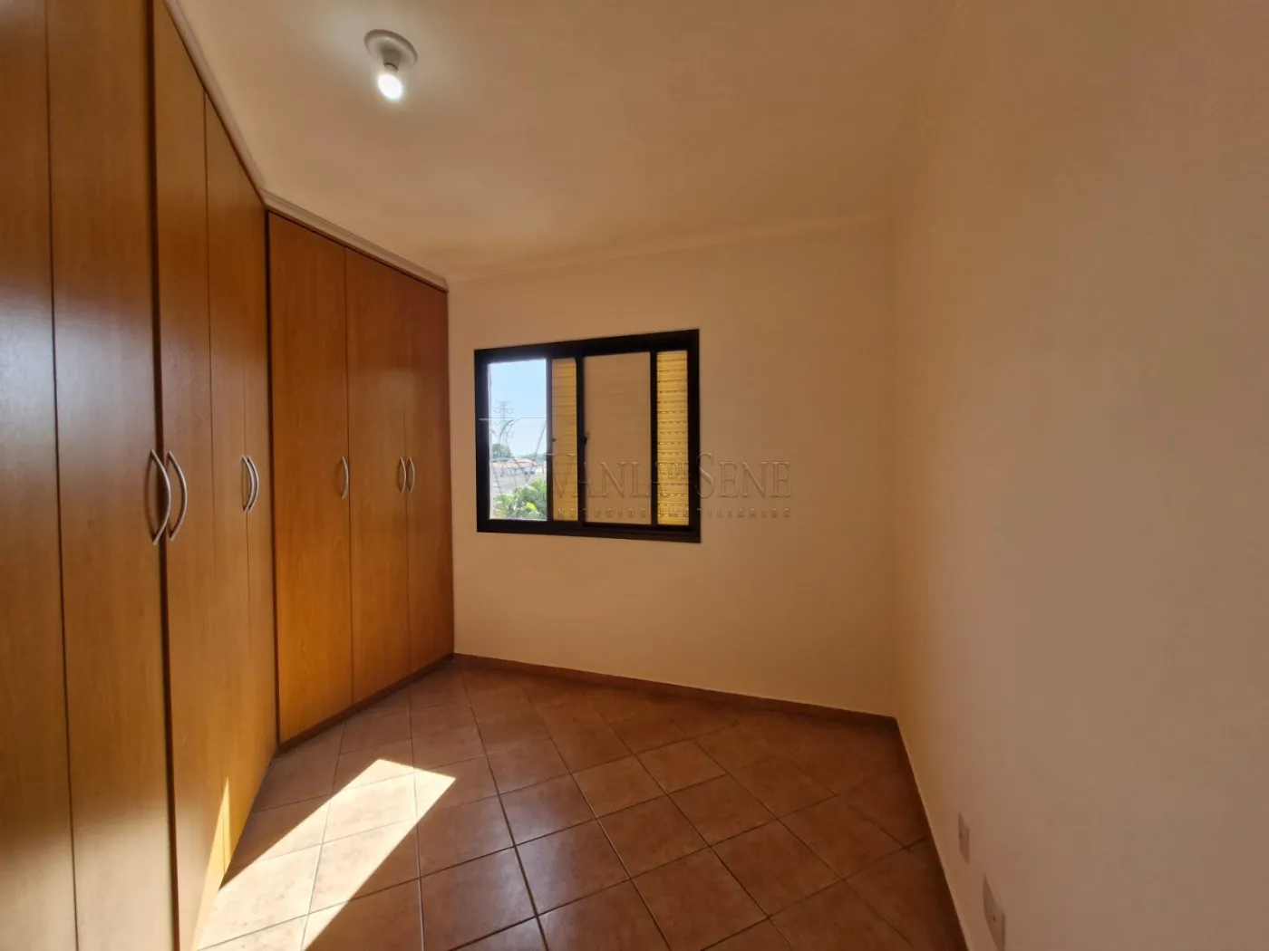 Comprar Apartamento / Padr&atilde;o em S&atilde;o Jos&eacute; dos Campos R$ 325.000,00 - Foto 11