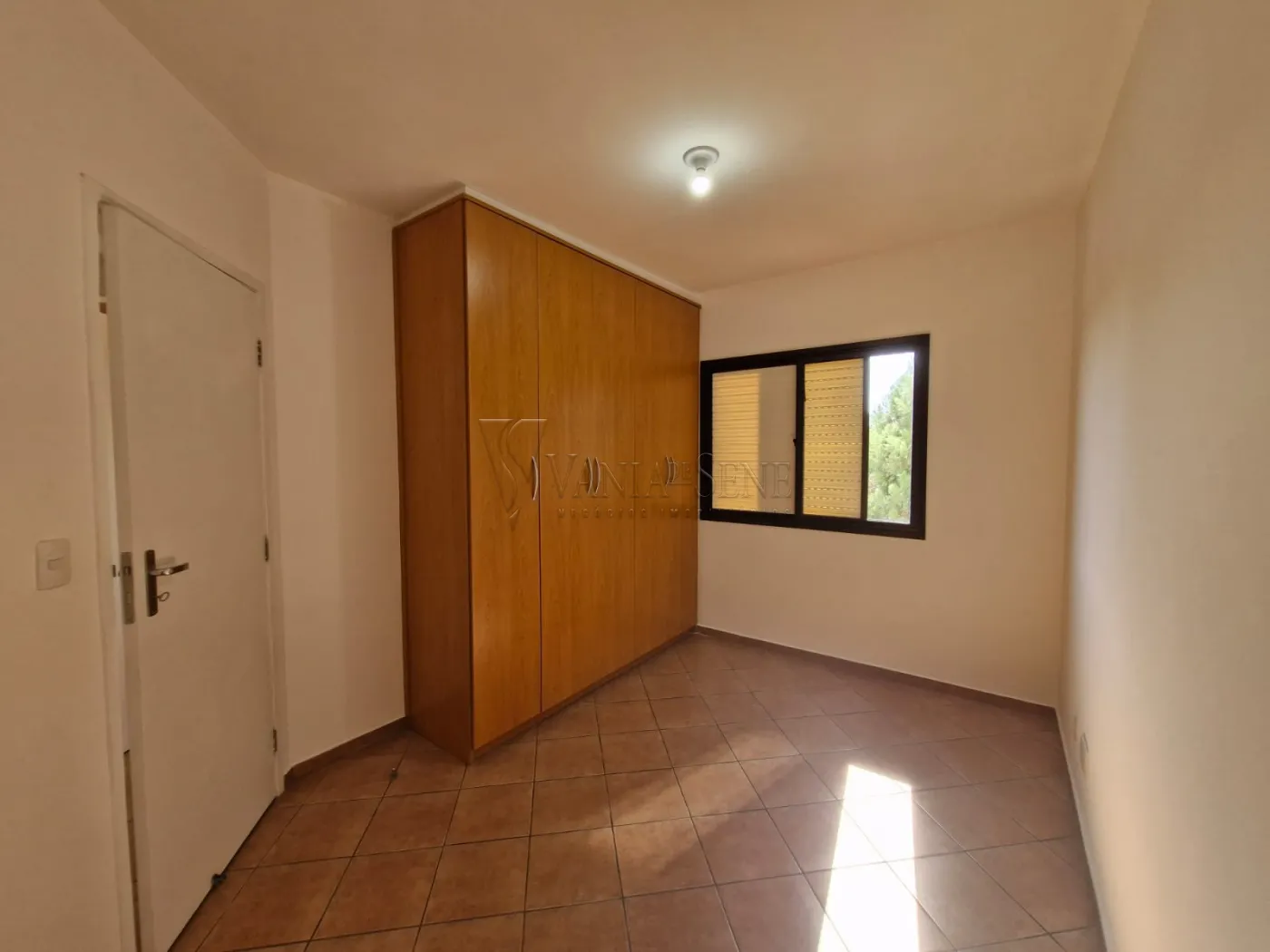Comprar Apartamento / Padr&atilde;o em S&atilde;o Jos&eacute; dos Campos R$ 325.000,00 - Foto 10