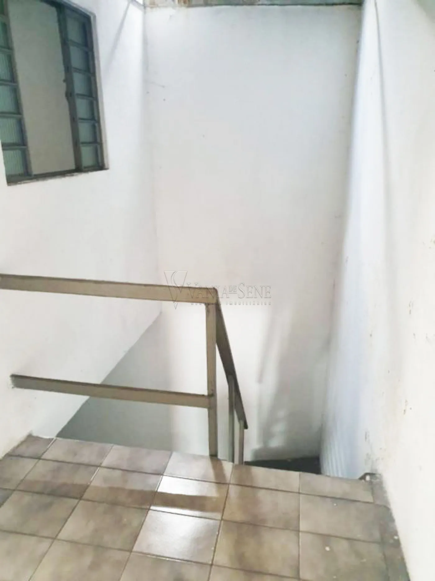 Alugar Comercial / Galp&atilde;o em S&atilde;o Jos&eacute; dos Campos R$ 5.000,00 - Foto 4