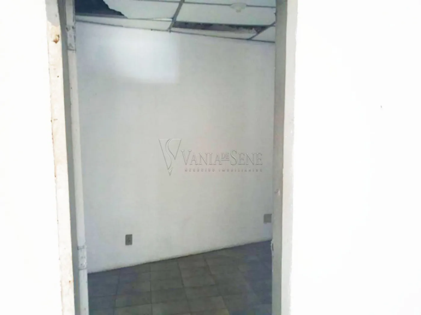 Alugar Comercial / Galp&atilde;o em S&atilde;o Jos&eacute; dos Campos R$ 5.000,00 - Foto 8