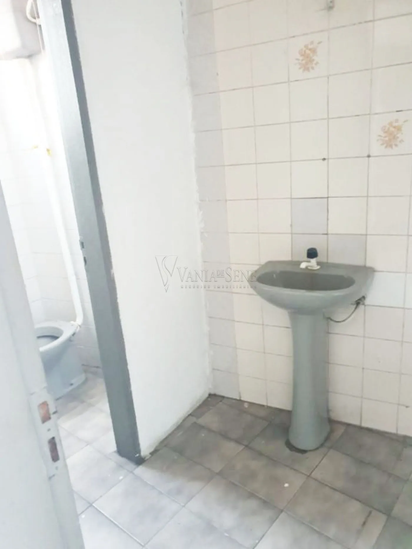 Alugar Comercial / Galp&atilde;o em S&atilde;o Jos&eacute; dos Campos R$ 5.000,00 - Foto 18